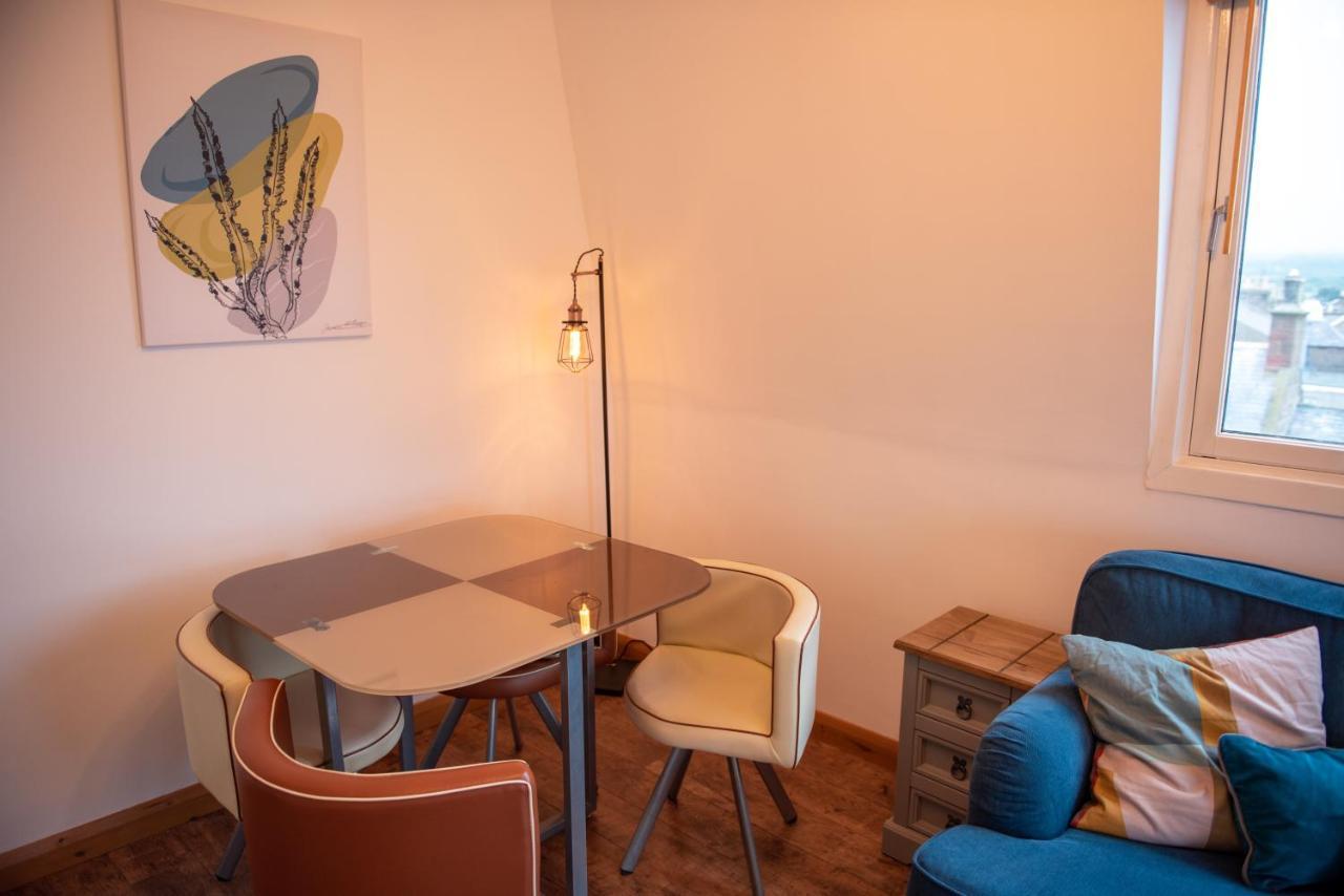 Beach View Apartment Стоунхевън Екстериор снимка